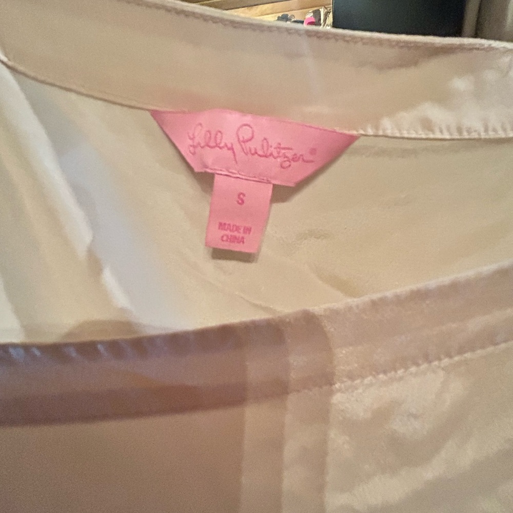 Lilly Pulitzer Off-Shoulder Cream Top - Picture 8 of 8